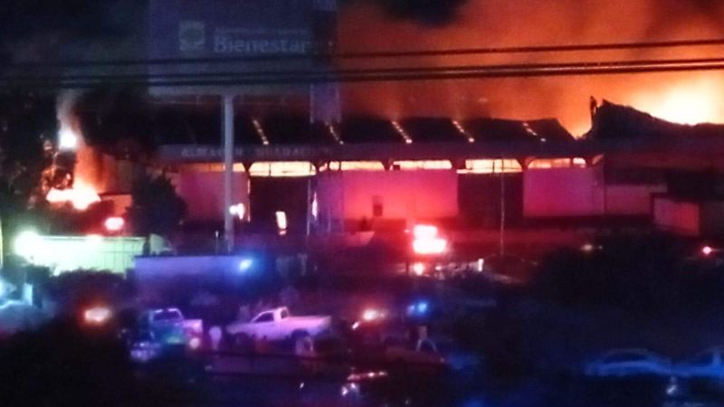 Incendio bodegas de Alimentación del Bienestar en Zacatecas
